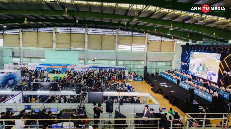 Anh-tu-media-to-chuc-hoi-cho-trien-lam-tuan-le-game-han-quoc-2023-9