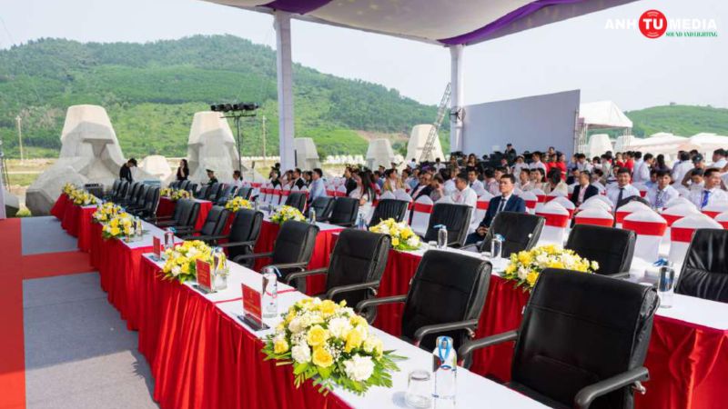 Anh-tu-media-to-chuc-le-khoi-cong-cang-vsico-hue-ben-so-4-va-so-5-9