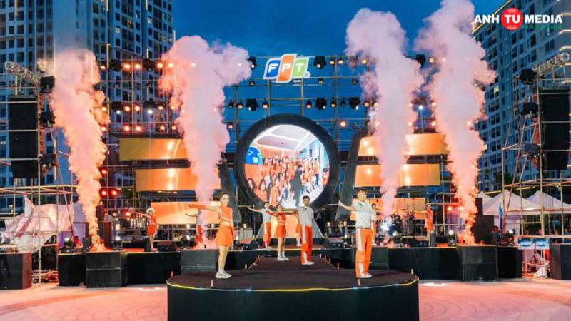 Anh-tu-media-to-chuc-le-ki-niem-35-nam-thanh-lap-fpt-6