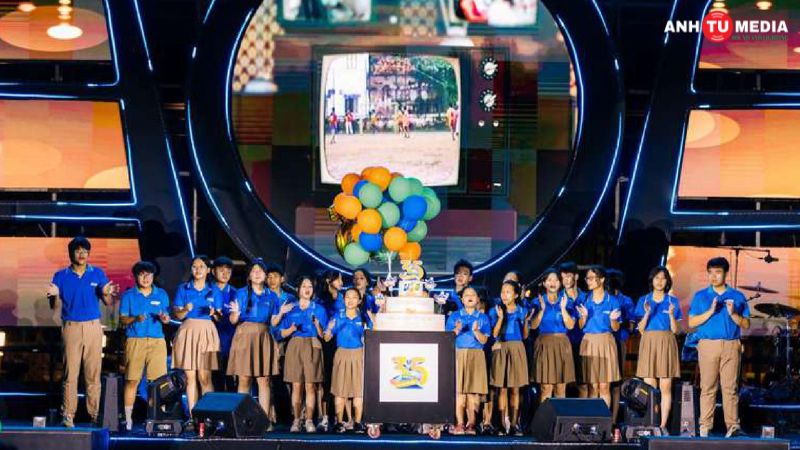Anh-tu-media-to-chuc-le-ki-niem-35-nam-thanh-lap-fpt-8