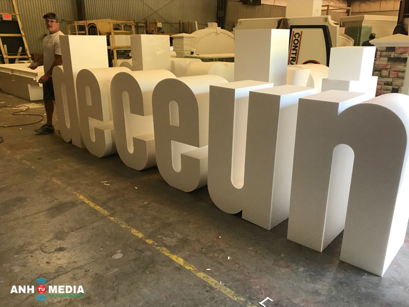 Cac-dich-vu-cat-cnc-pho-bien-anhtumedia