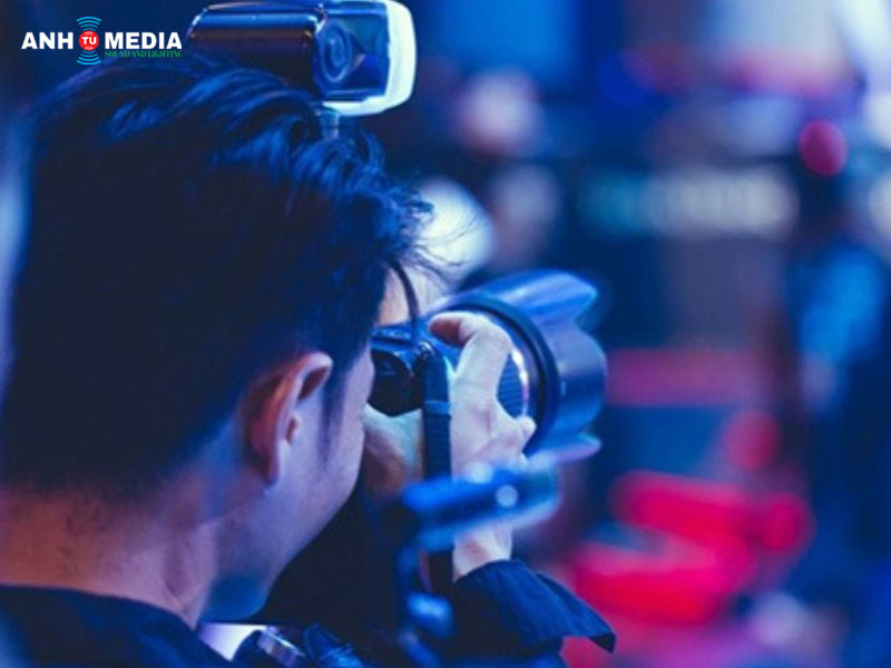 Chup-hinh-su-kien-anhtumedia