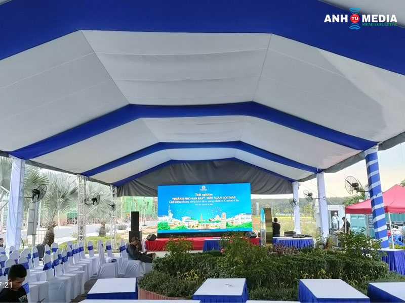 Cung-cap-nha-bat-du-khong-gian-gian-hang-trien-lam-tai-da-nang-1