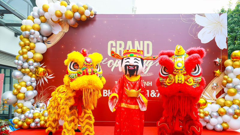 Dich-vu-cho-thue-doi-mua-lan-su-rong-tai-da-nang-9