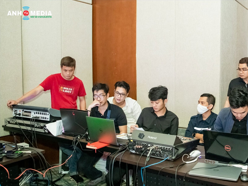 Dich-vu-cho-thue-nhan-su-su-kien-da-nang-cua-anh-tu-media-co-dang-tin-cay-khong-anhtumedia