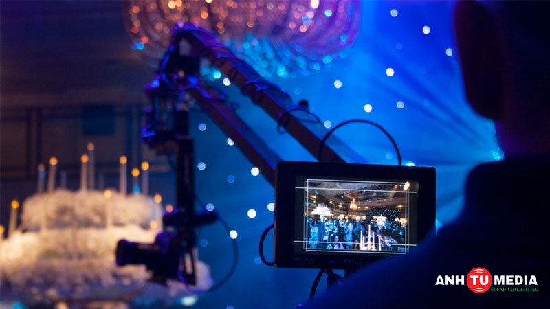 Dich-vu-media-quay-phim-chup-hinh-flycam-livesteam-su-kien-da-nang-2