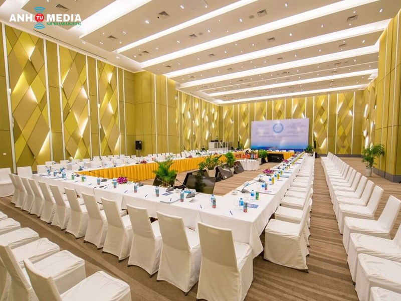 Don-vi-to-chuc-hoi-thao-tai-da-nang-chuyen-nghiep-anh-tu-media-anhtumedia