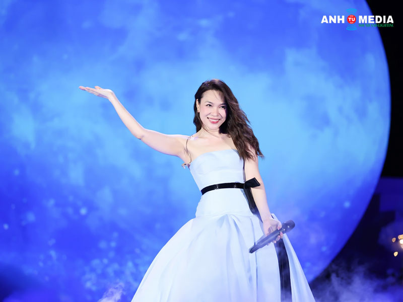 Ly-do-nen-chon-dich-vu-cho-thue-mc-ca-si-su-kien-tai-anh-tu-media-anhtumedia