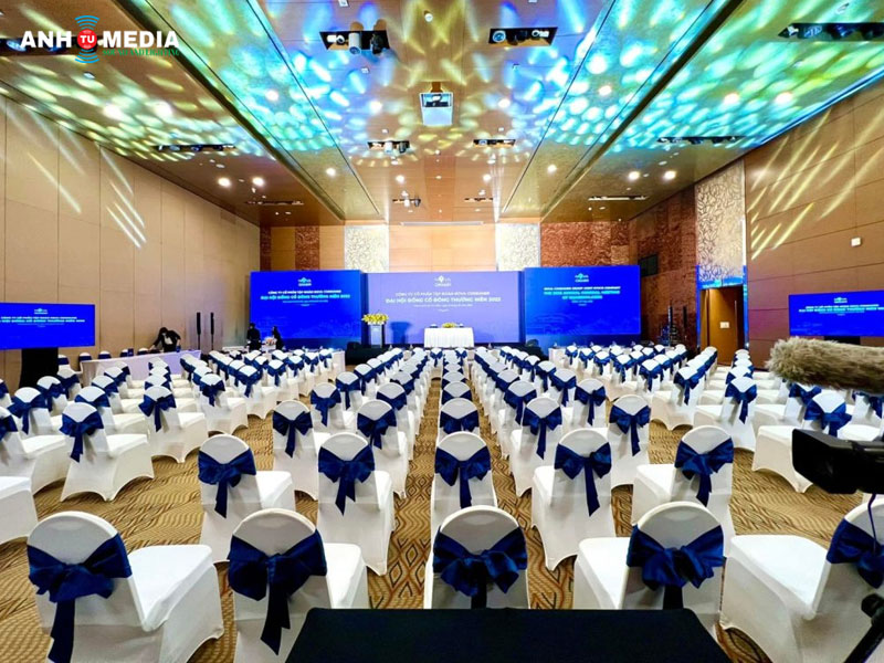 Mot-so-luu-y-khi-to-chuc-hoi-nghi-khach-hang-tai-da-nang-anhtumedia