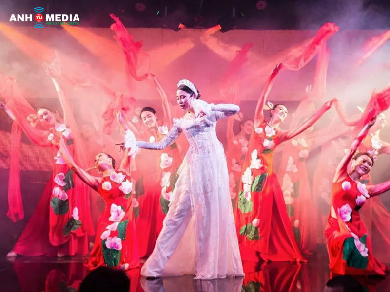 Thu-hut-su-chu-y-tao-an-tuong-voi-khan-gia-anhtumedia