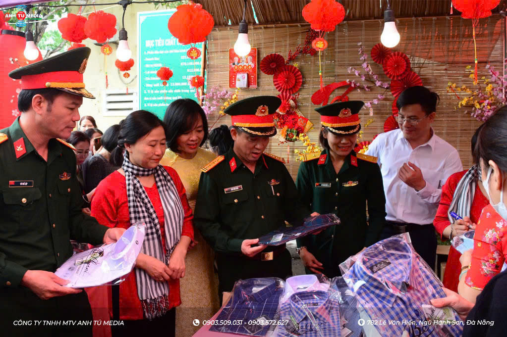 Z6310011357333_fe89d38118f2628d70a68cbe4a2be65a