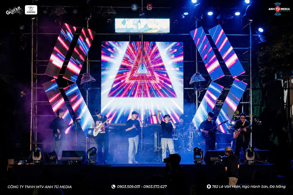 Z6319741722810_5f065ce8f467bb4598fc3d8d8243f0ad