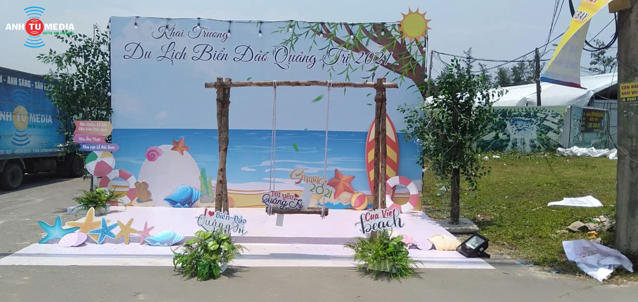 trang trí sự kiện mùa hè