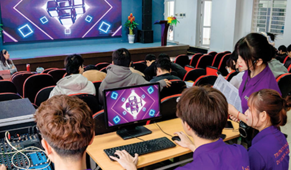 cao đẳng du lịch