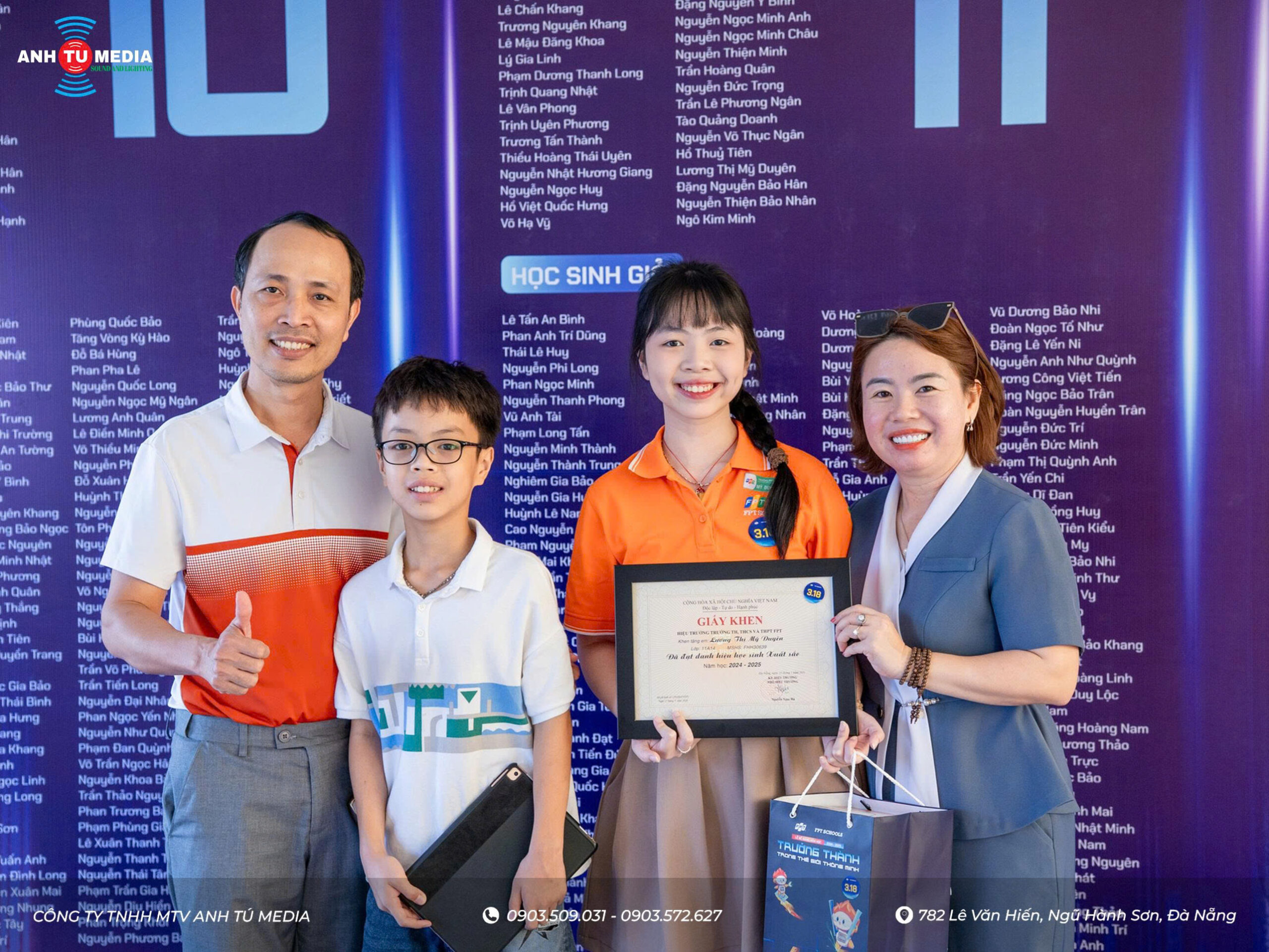 thi công sự kiện